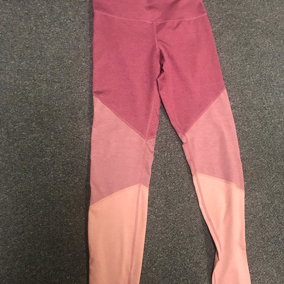 Old Navy Brand Leggings - Picture 2 of 3